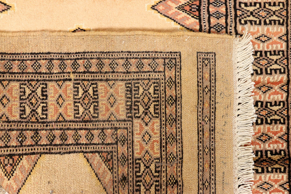 Navajo White Jaldar 2' 7 x 13' 5 - No. 39078 - ALRUG Rug Store