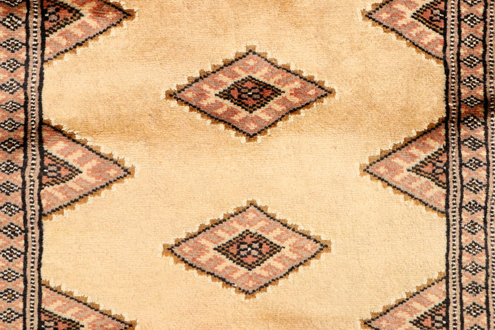Navajo White Jaldar 2' 7 x 13' 5 - No. 39080 - ALRUG Rug Store