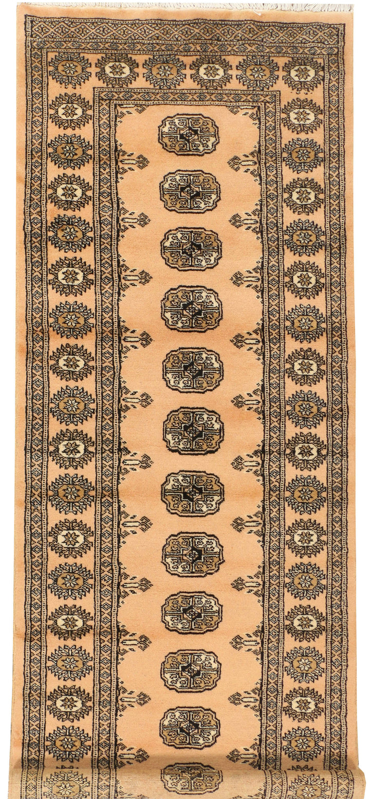 Navajo White Bokhara 2' 8 x 7' 7 - No. 39132 - ALRUG Rug Store
