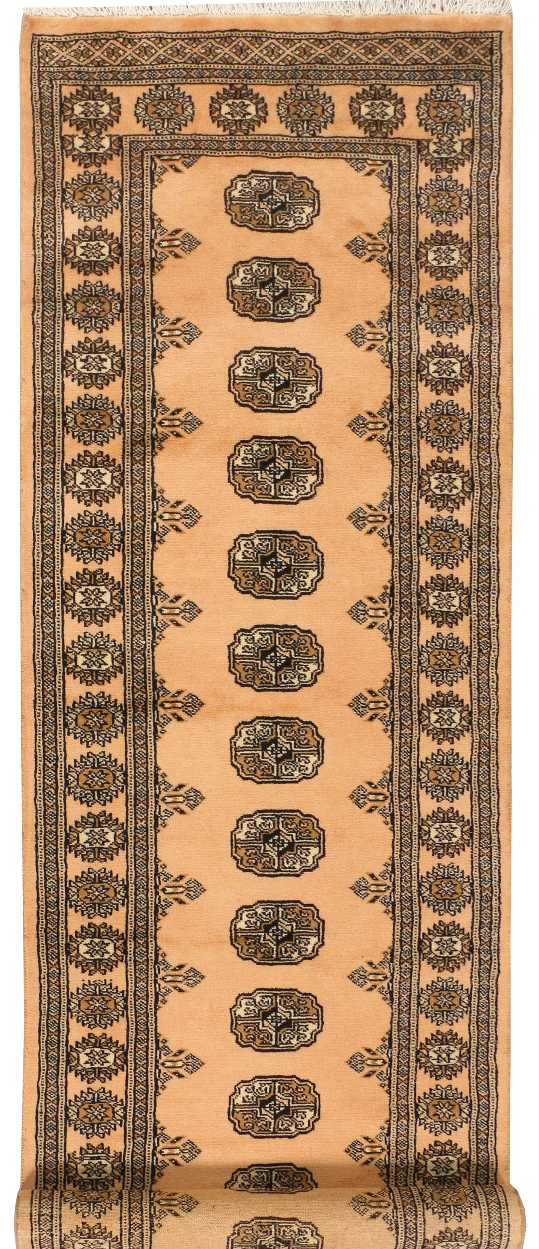 Navajo White Bokhara 2' 7 x 9' 9 - No. 39139 - ALRUG Rug Store