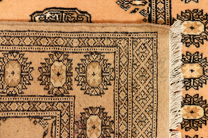 Navajo White Bokhara 2' 7 x 9' 7 - No. 39174 - ALRUG Rug Store