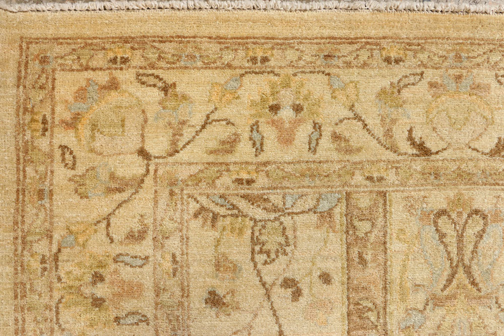 Burlywood Bakhtiar 3' 7 x 4' 10 - No. 39349 - ALRUG Rug Store