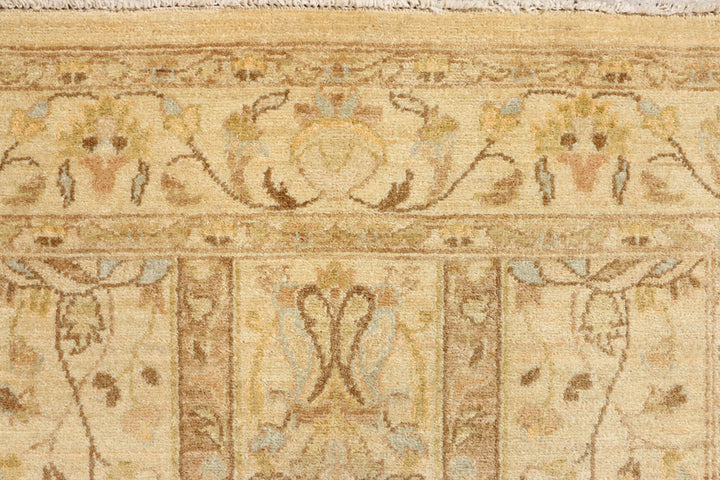 Burlywood Bakhtiar 3' 7 x 4' 10 - No. 39349 - ALRUG Rug Store