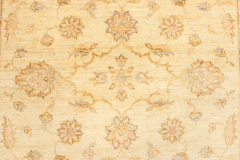 Navajo White Ziegler 4' 2 x 6' - No. 39398 - ALRUG Rug Store