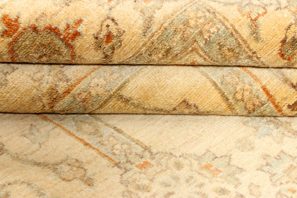 Navajo White Oushak 4' 7 x 6' 7 - No. 39400 - ALRUG Rug Store