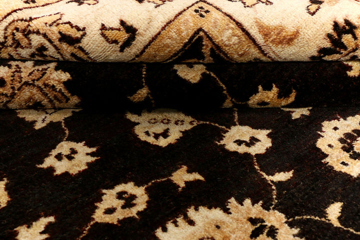 Sienna Ziegler 4' 6 x 6' 7 - No. 39401 - ALRUG Rug Store