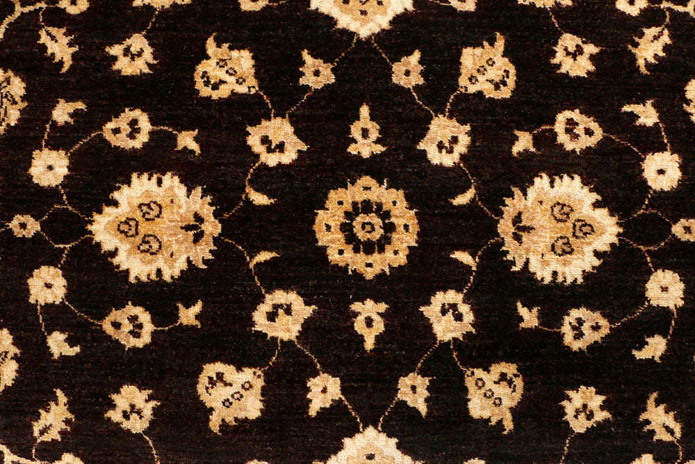 Saddle Brown Ziegler 4' 6 x 6' 8 - No. 39403 - ALRUG Rug Store