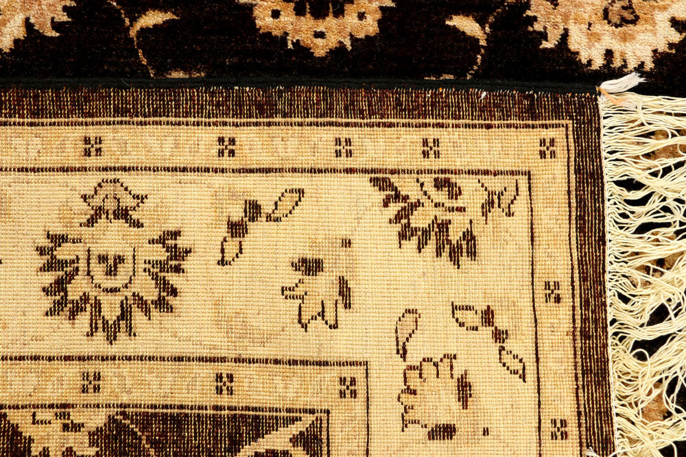 Saddle Brown Ziegler 4' 6 x 6' 8 - No. 39403 - ALRUG Rug Store
