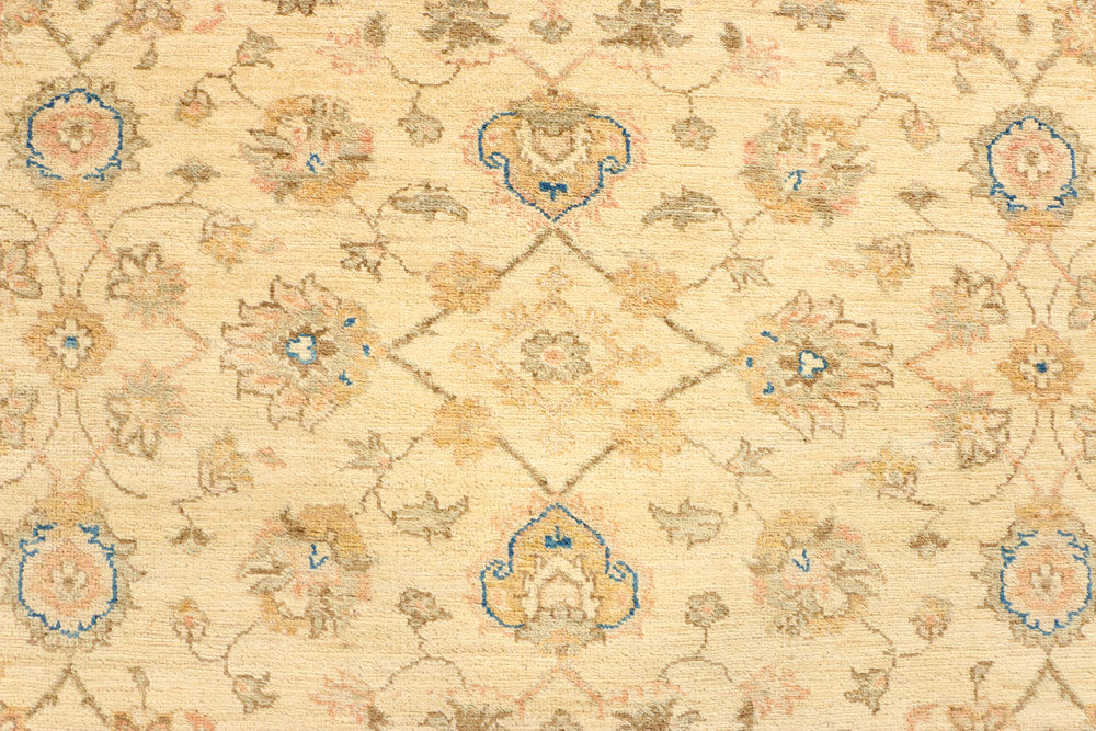 Navajo White Ziegler 4' 6 x 6' 8 - No. 39404 - ALRUG Rug Store