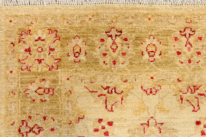 Tan Ziegler 2' 7 x 10' 2 - No. 39469 - ALRUG Rug Store