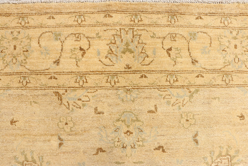 Tan Ziegler 5' 5 x 7' 5 - No. 39485 - ALRUG Rug Store