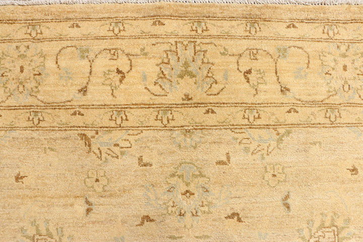 Tan Ziegler 5' 5 x 7' 5 - No. 39485 - ALRUG Rug Store