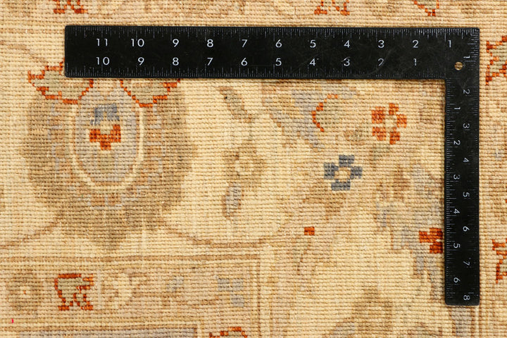 Silver Ziegler 5' 6 x 7' 8 - No. 39507 - ALRUG Rug Store