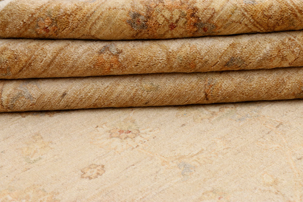 Tan Ziegler 6' 10 x 9' 9 - No. 39831 - ALRUG Rug Store