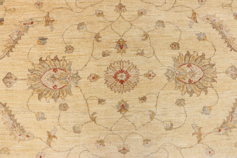 Tan Ziegler 6' 6 x 9' 9 - No. 39836 - ALRUG Rug Store