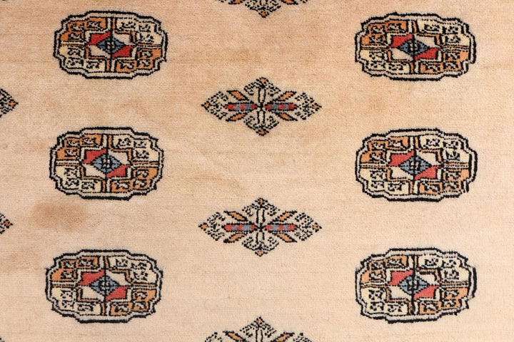 White Pakistani Bokhara Rug 4' 2 x 5' 7 Hand-Knotted close-up