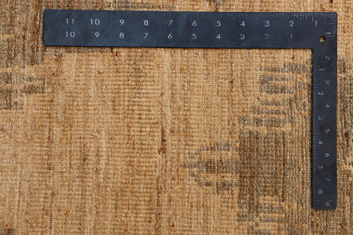 Navajo White Ikat 6' 8 x 9' 9 - No. 41111 - ALRUG Rug Store