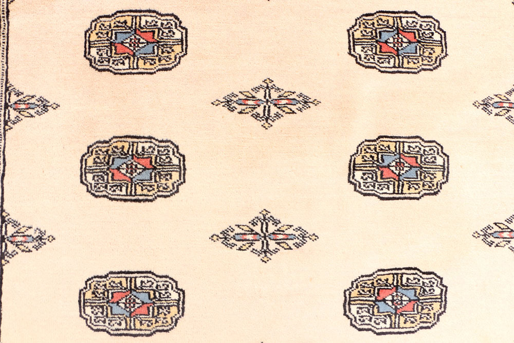 Wheat Bokhara 4' 2 x 6' 4 - No. 41221 - ALRUG Rug Store