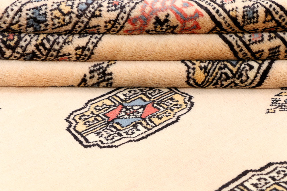 Wheat Bokhara 4' 2 x 6' 4 - No. 41221 - ALRUG Rug Store