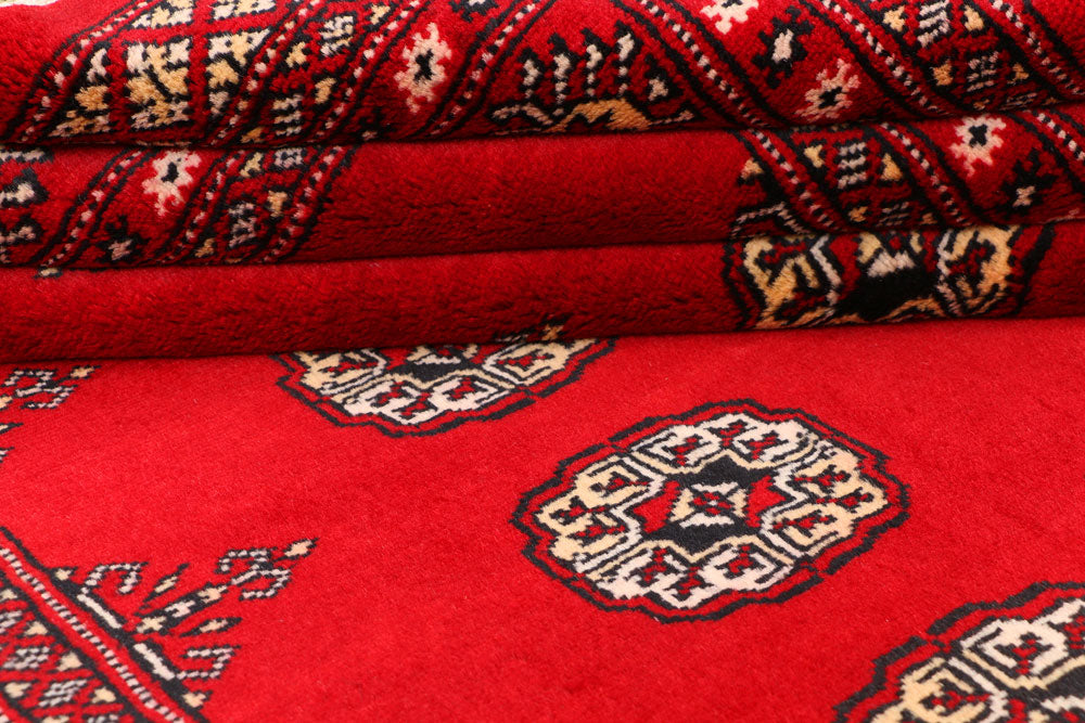 Dark Red Bokhara 4' 6 x 7' 3 - No. 41350 - ALRUG Rug Store