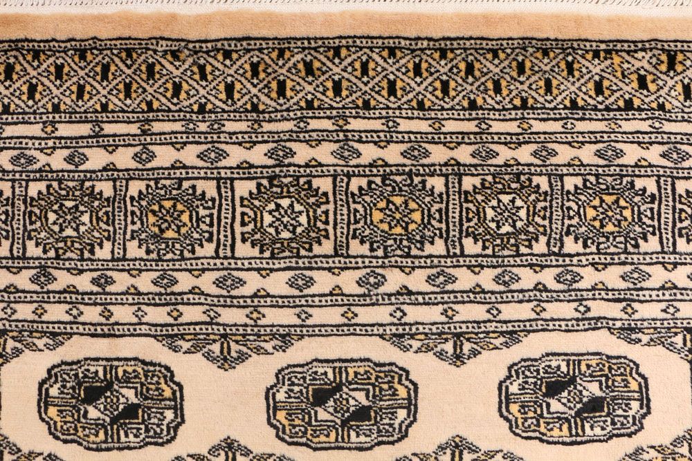 Bokhara 4' 8 x 6' 11 - No. 41355 - ALRUG Rug Store