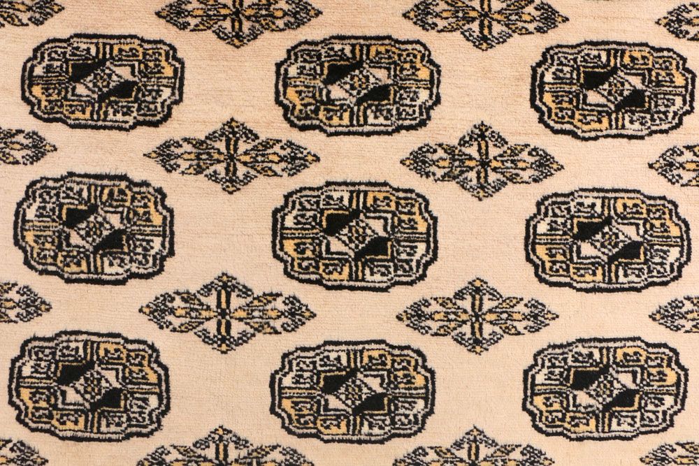 Bokhara 4' 8 x 6' 11 - No. 41355 - ALRUG Rug Store