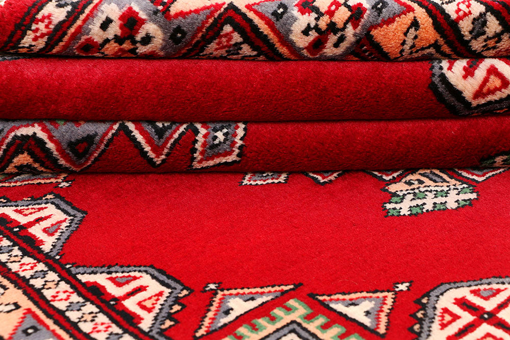 Dark Red Caucasian 3' 4 x 5' 10 - No. 41455 - ALRUG Rug Store