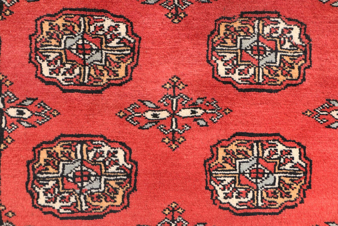 Tomato Bokhara 3'  1" x 5'  9" - No. QA80291