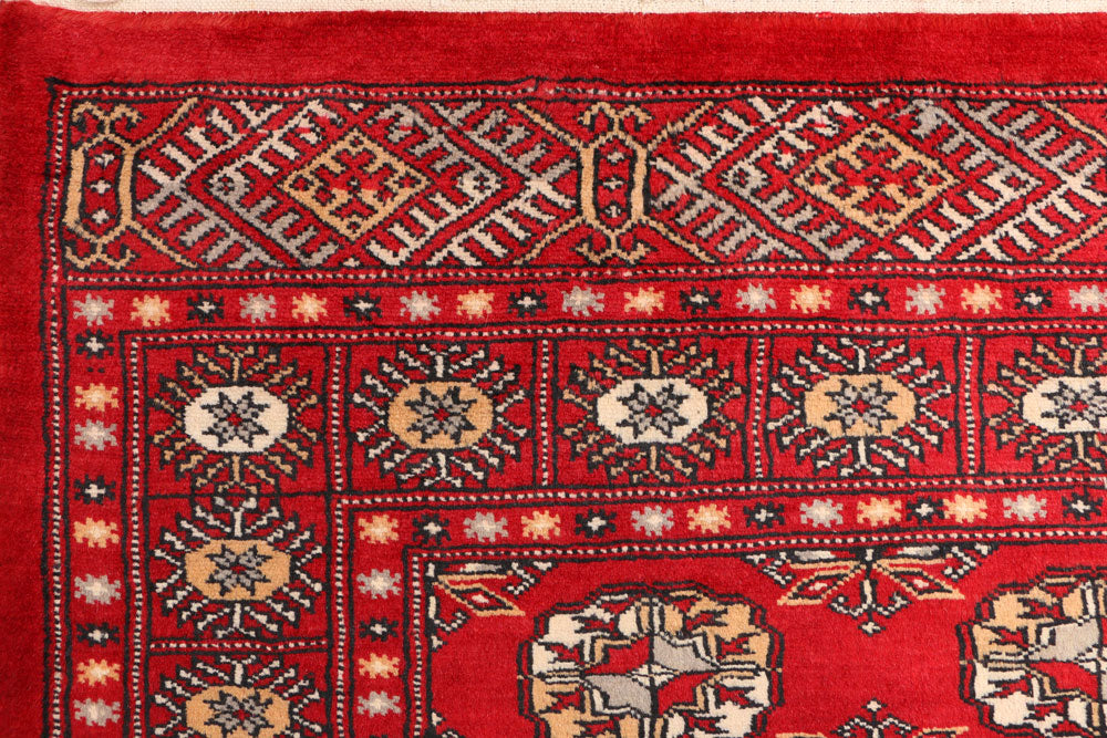 Firebrick Bokhara 3' 2 x 5' 6 - No. 41503 - ALRUG Rug Store