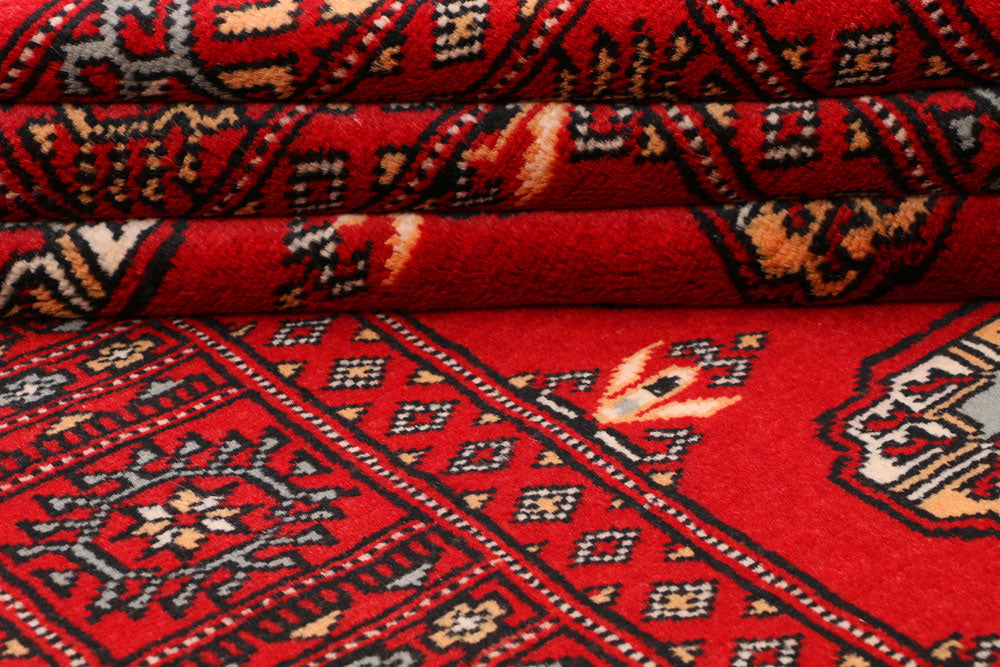 Dark Red Bokhara 3' 1 x 5' 7 - No. 41513 - ALRUG Rug Store