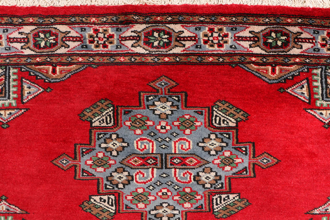 Red Caucasian 3'  5" x 5'  6" - No. QA59871