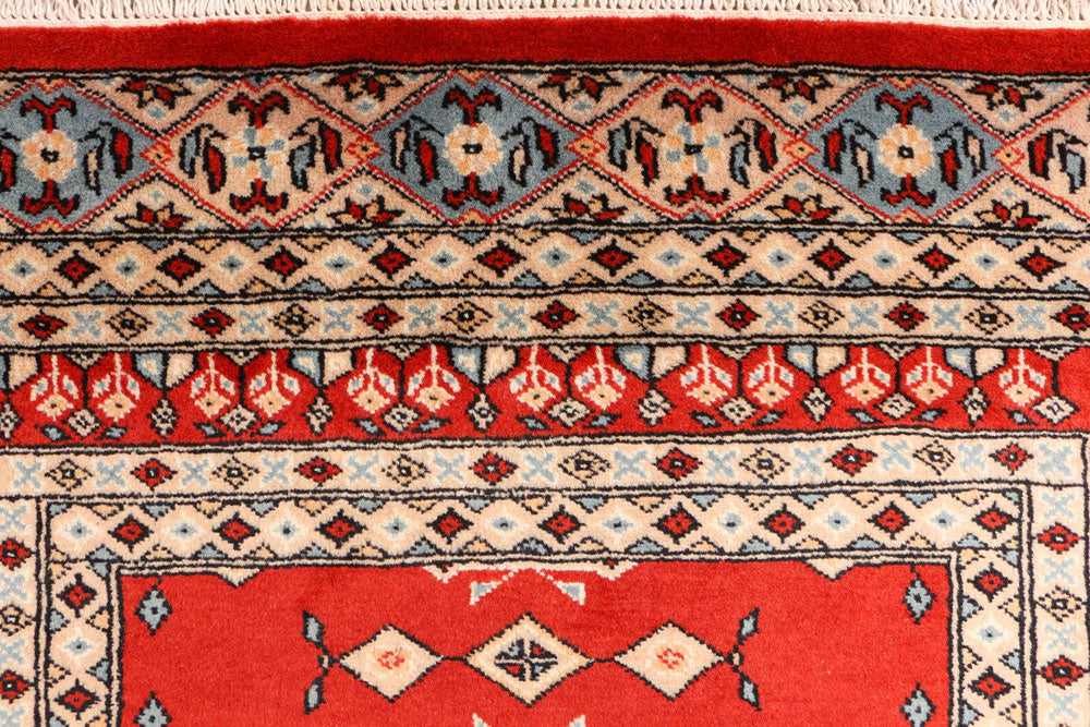 Firebrick Caucasian 3' 4 x 5' 5 - No. 41519 - ALRUG Rug Store