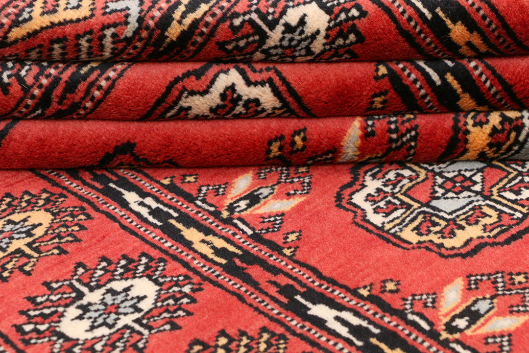 Tomato Bokhara 3'  3" x 5'  11" - No. QA78251