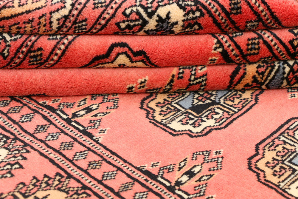 Tomato Bokhara 3' 3 x 6' 1 - No. 41539 - ALRUG Rug Store