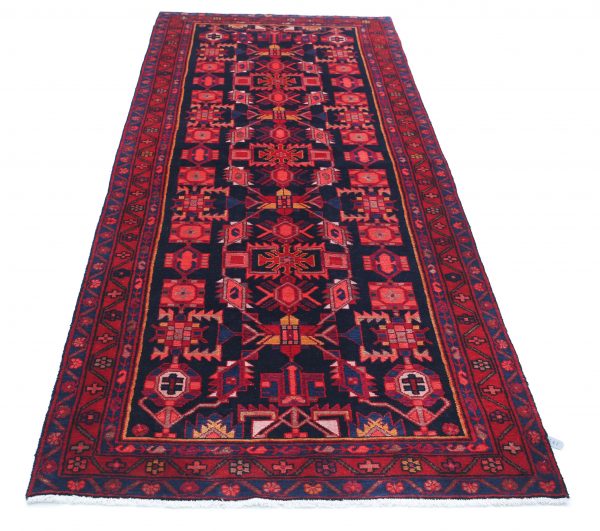 Hamadan 3’ 8″ x 10’ 0″ - No. AV85721