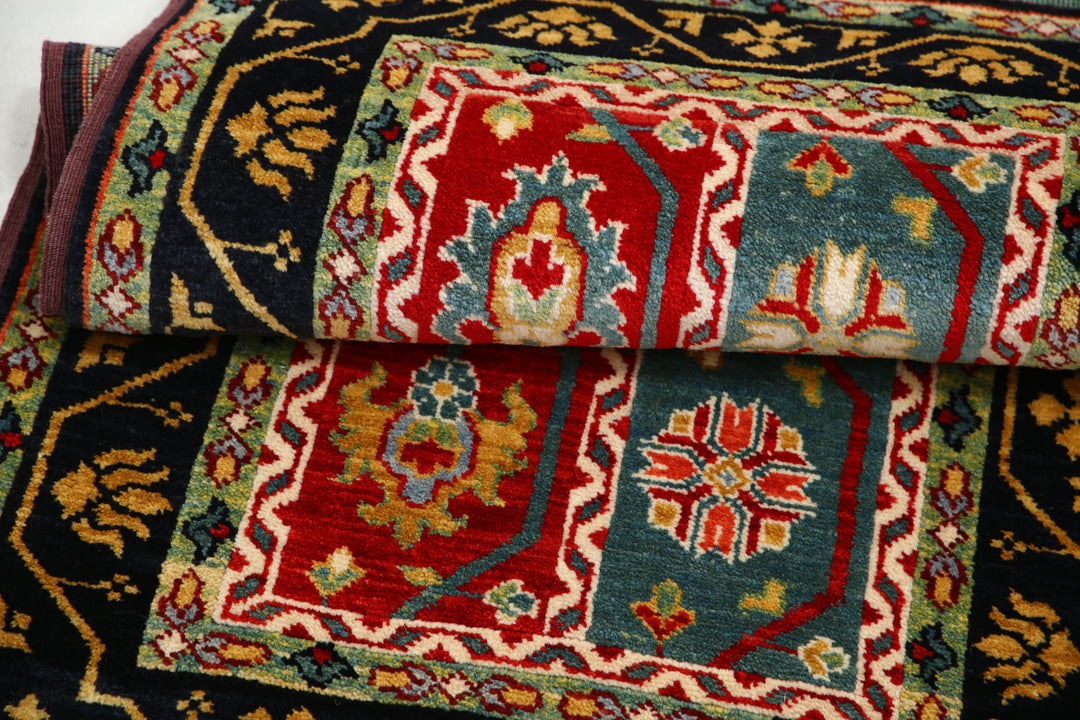 Ziegler 2’ 1″ x 3’ 3″ - No. AV24183 - ALRUG Rug Store