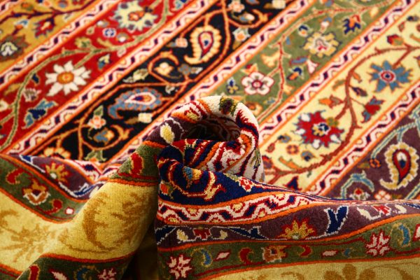 Ziegler 8’ 0″ x 9’ 11” - No. AV57564