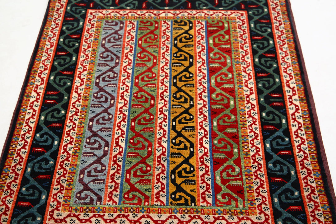 Ziegler 3’ 3″ x 4’ 7″ - No. AV23359 - ALRUG Rug Store