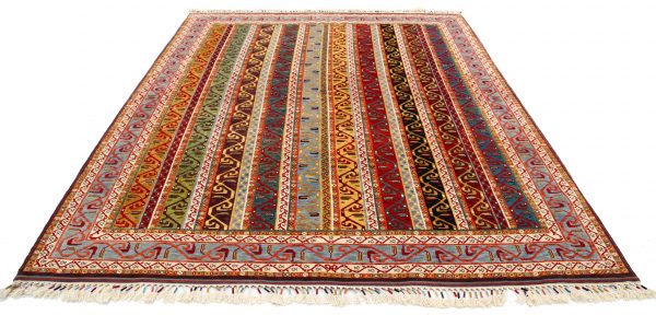 Ziegler 8’ 1″ x 9’ 8″ - No. AV22712