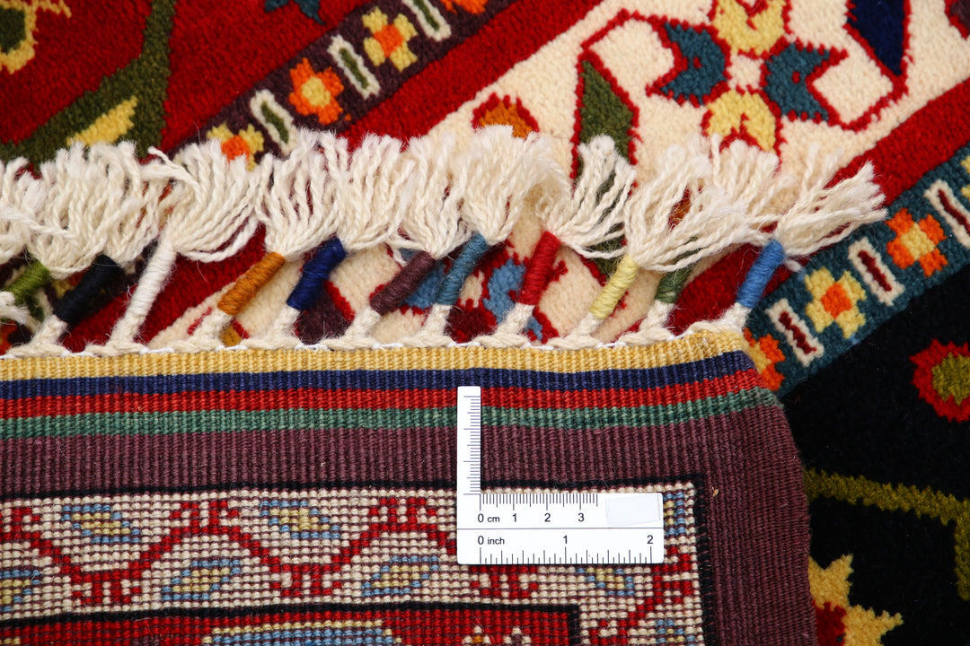 Ziegler 5’ 2″ x 7’ 6″ - No. AV40023 - ALRUG Rug Store