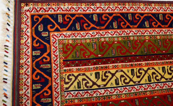 Ziegler 6’ 5″ x 9’ 9″ - No. AV68584