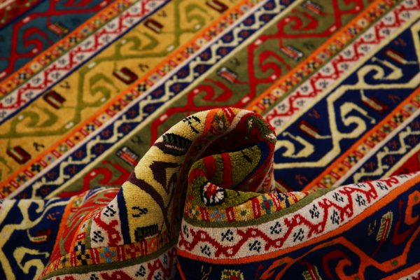 Ziegler 6’ 5″ x 9’ 9″ - No. AV68584