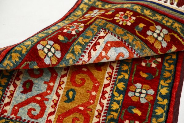 Ziegler 2’ 1″ x 3’ 0″ - No. AV11577