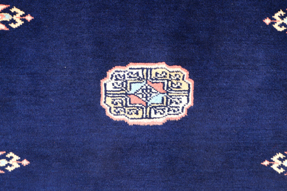 Midnight Blue Bokhara 3' 1 x 5' 3 - No. 44093 - ALRUG Rug Store
