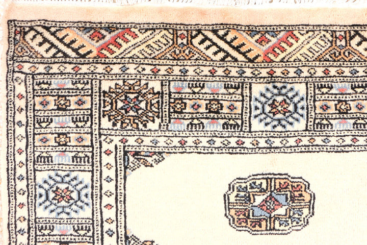 Ivory Bokhara 2' 11 x 5' 7 - No. 44111 - ALRUG Rug Store