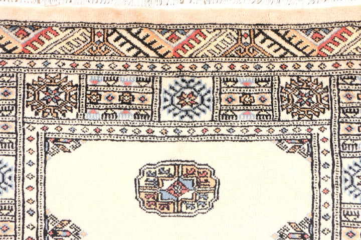 Ivory Bokhara 2' 11 x 5' 7 - No. 44111 - ALRUG Rug Store