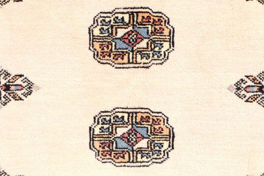 Ivory Bokhara 2' 11 x 5' 7 - No. 44111 - ALRUG Rug Store