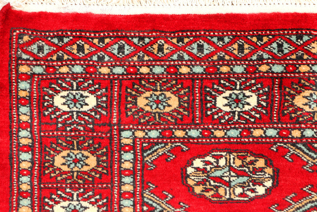 Red Bokhara 3'  1" x 4'  8" - No. QA91644