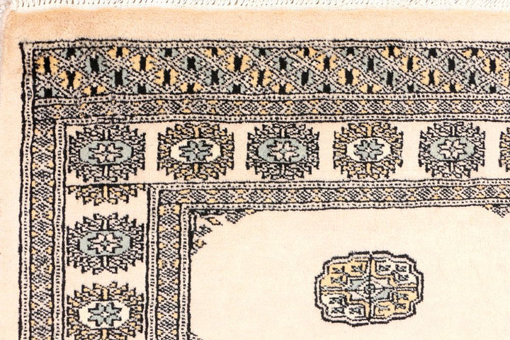 Bokhara 3' 1 x 5' 2 - No. 44138 - ALRUG Rug Store