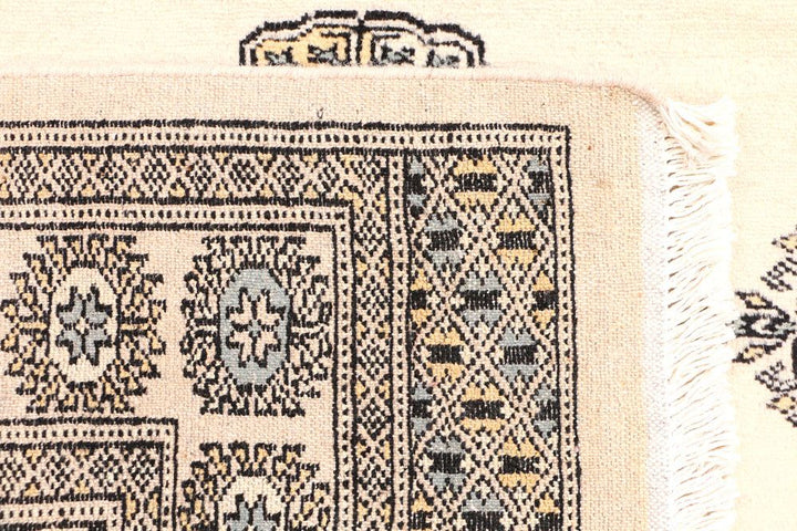 Bokhara 3' 1 x 5' 2 - No. 44138 - ALRUG Rug Store